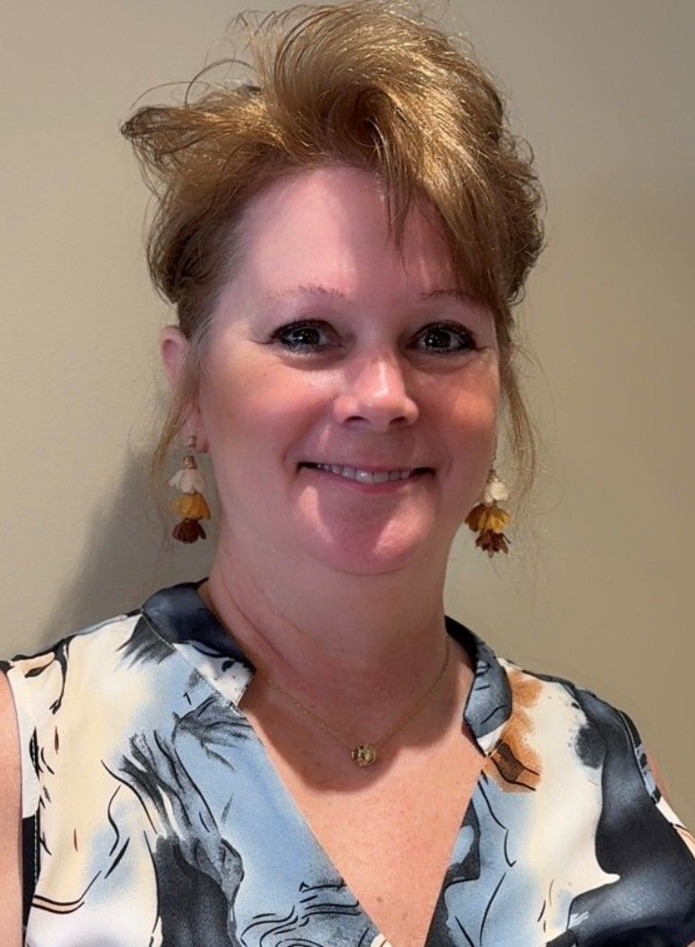 Photo of Angie Caswell